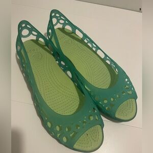 Crocs Adrina Ballet Flat Shoe Size 9 Green Slip On Peep Toe Comfort Jelly Sandal